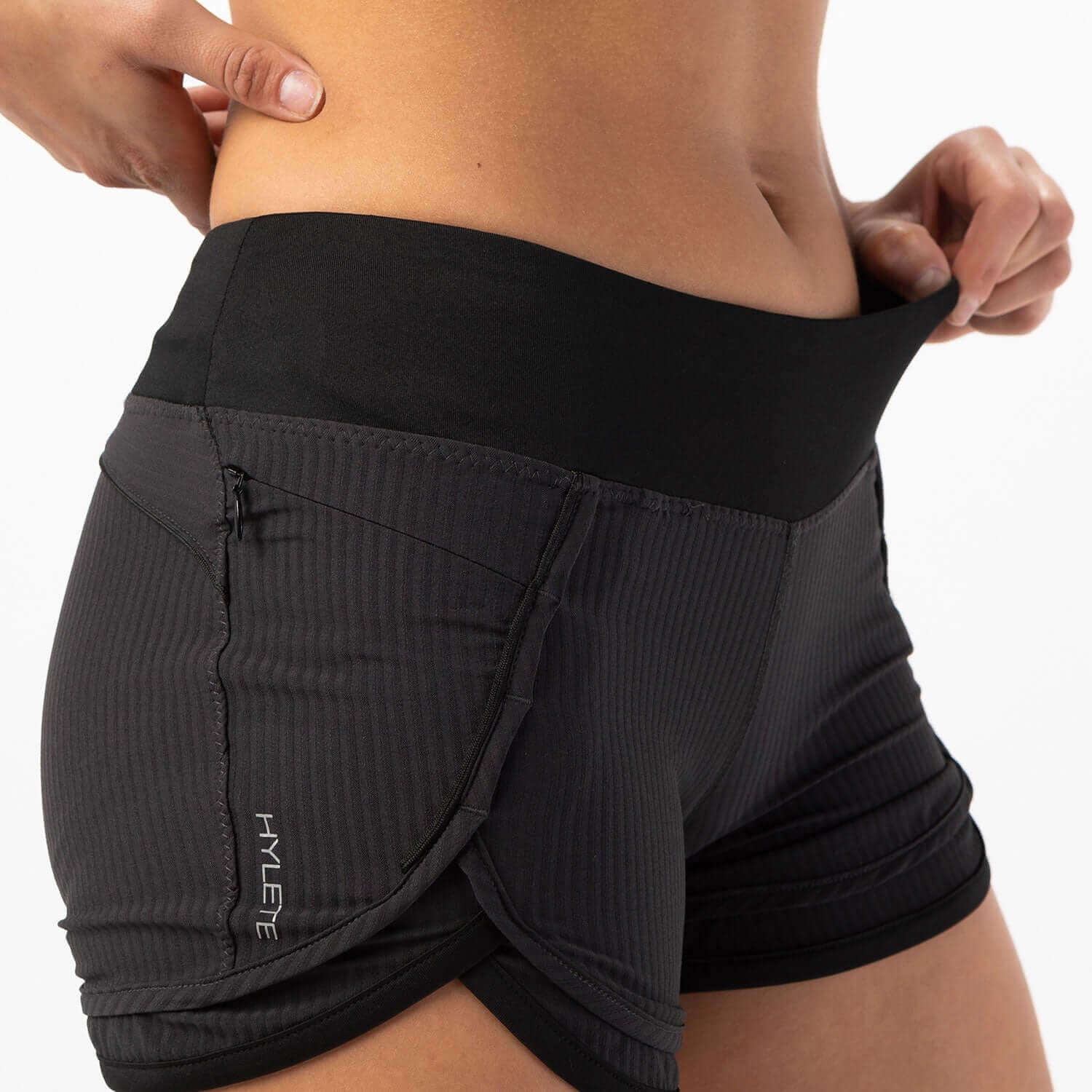 Iris Lined Short Black - Image 5