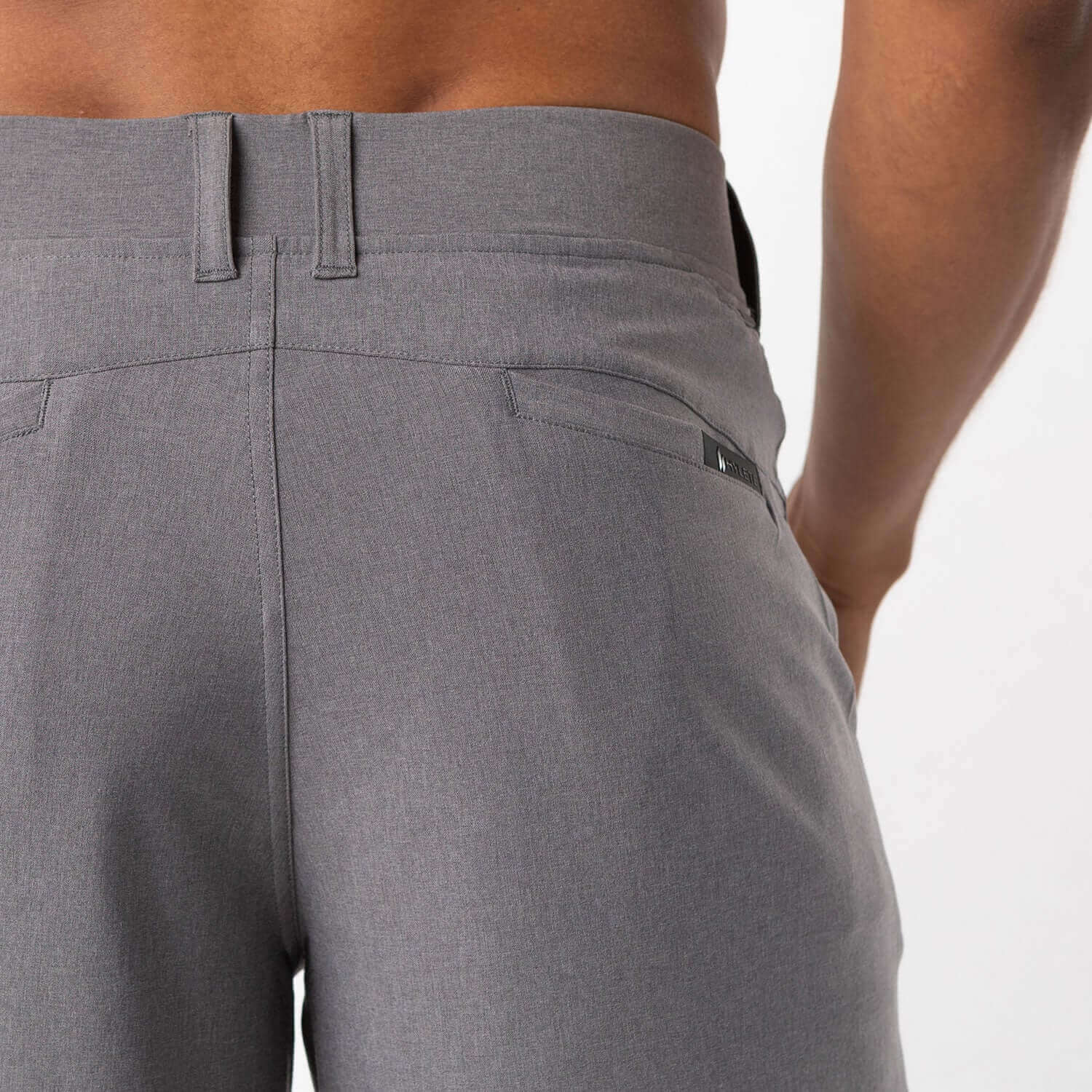 Levo Short Heather Cool Gray - Image 4