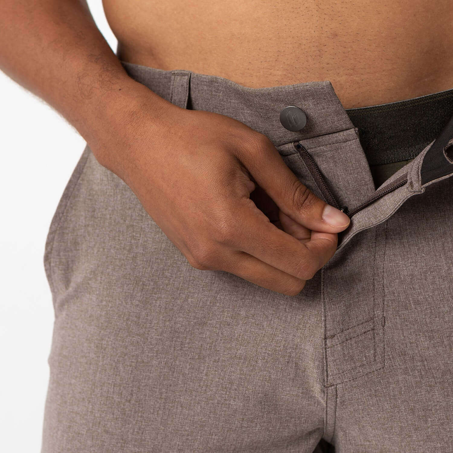 Levo Short Heather Earth Brown - Image 4